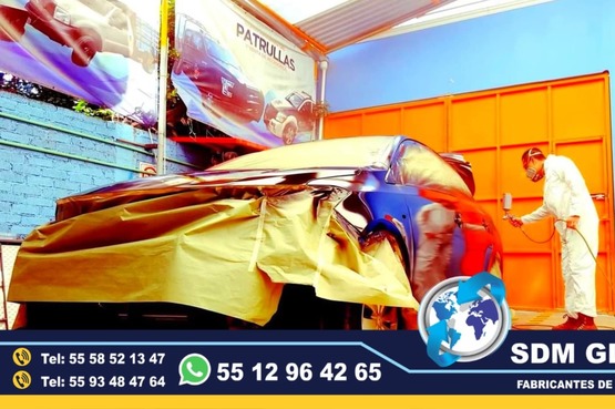 Fabricacion conversion, equipamiento y Venta de Unidades Moviles Medicas, Seguridad, Gobieno, Oficinas, Cobro, Rescate, Salvamento, Proteccion, Higiene, Traslado de Reos. Las unidades móviles especiales son vehículos adaptados para llevar servicios y atención a diferentes lugares, especialmente a zonas remotas o de difícil acceso. Estas unidades pueden ser utilizadas para diversos fines, como atención médica, educación, trámites gubernamentales, y más, llevando la atención directamente a la población.Unidades médicas móviles:Equipadas con consultorios, laboratorios o áreas de atención para brindar servicios de salud a comunidades alejadas, Unidades de capacitación móvil:Aulas móviles o centros de capacitación que llevan programas educativos y de formación a diferentes lugares, Unidades de atención gubernamental móvil:Ofrecen servicios como trámites legales, registro civil o asesoría en comunidades distantes,Beneficios de las unidades móviles especiales:Mayor alcance:Permiten llegar a poblaciones que no tienen fácil acceso a servicios o centros de atención. Mayor eficiencia:Ofrecen servicios de manera descentralizada, adaptándose a las necesidades de cada comunidad. Mayor impacto:Al acercar los servicios a la población, se genera un impacto positivo en la calidad de vida de las personas. Flexibilidad:Pueden adaptarse a diferentes tipos de vehículos (camiones, furgonetas, autobuses) dependiendo de las necesidades.