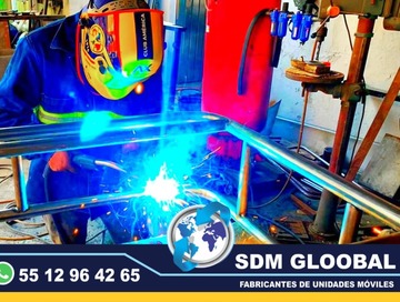 Conversion Equipamiento Fabricacion y Venta de Equipo para Patrullas Camionetas Pick Up, Accesorios Metalicos, Equipo visual acustico, Luces auxiliares, Rotulacion.El equipamiento Pick-up es uno de los mas completos para patrulla, ya que cuenta con una gran variedad de accesorios metálicos, así como accesorios visual acústico. En cuestión de accesorios metálicos contamos con Tumbaburros, Roll Bar de 3 Arcos Tipo Com­­ando, Banca central con respaldo, Defensa Trasera Tipo Escalón. En la parte de accesorios visual acústico cuenta con Torreta, Sirena y Bocina, adicional mente se le puede agregar un Kit de Estrobos en faros Marca WHELEN, FEDERAL SIGNAL, EPCOMSomos una Empresa Mexicana líder en el Mercado con años de experiencia, especialistas en el Equipamiento de Patrullas Equipadas Cajas y Remolques Unidades Moviles Especiales de Seguridad, Rescate, Salvamento, Salud, Comunicacion, Higine, etc.,Somos fabribricantes directos, distribuidores en todo Mexico, comunicate y te atenderemos personalmente. contamos con las mejores marcas en el mecado