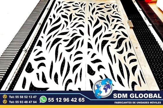 Conversion Equipamiento Fabricacion y Venta de Equipo para Patrullas Camionetas Pick Up, Accesorios Metalicos, Equipo visual acustico, Luces auxiliares, Rotulacion.El equipamiento Pick-up es uno de los mas completos para patrulla, ya que cuenta con una gran variedad de accesorios metálicos, así como accesorios visual acústico. En cuestión de accesorios metálicos contamos con Tumbaburros, Roll Bar de 3 Arcos Tipo Com­­ando, Banca central con respaldo, Defensa Trasera Tipo Escalón. En la parte de accesorios visual acústico cuenta con Torreta, Sirena y Bocina, adicional mente se le puede agregar un Kit de Estrobos en faros Marca WHELEN, FEDERAL SIGNAL, EPCOMSomos una Empresa Mexicana líder en el Mercado con años de experiencia, especialistas en el Equipamiento de Patrullas Equipadas Cajas y Remolques Unidades Moviles Especiales de Seguridad, Rescate, Salvamento, Salud, Comunicacion, Higine, etc.,Somos fabribricantes directos, distribuidores en todo Mexico, comunicate y te atenderemos personalmente. contamos con las mejores marcas en el mecado