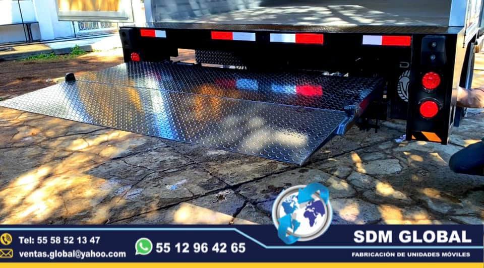 Fabricantes de Rampas Hidraulicas para camioneta y camion de carga<br>