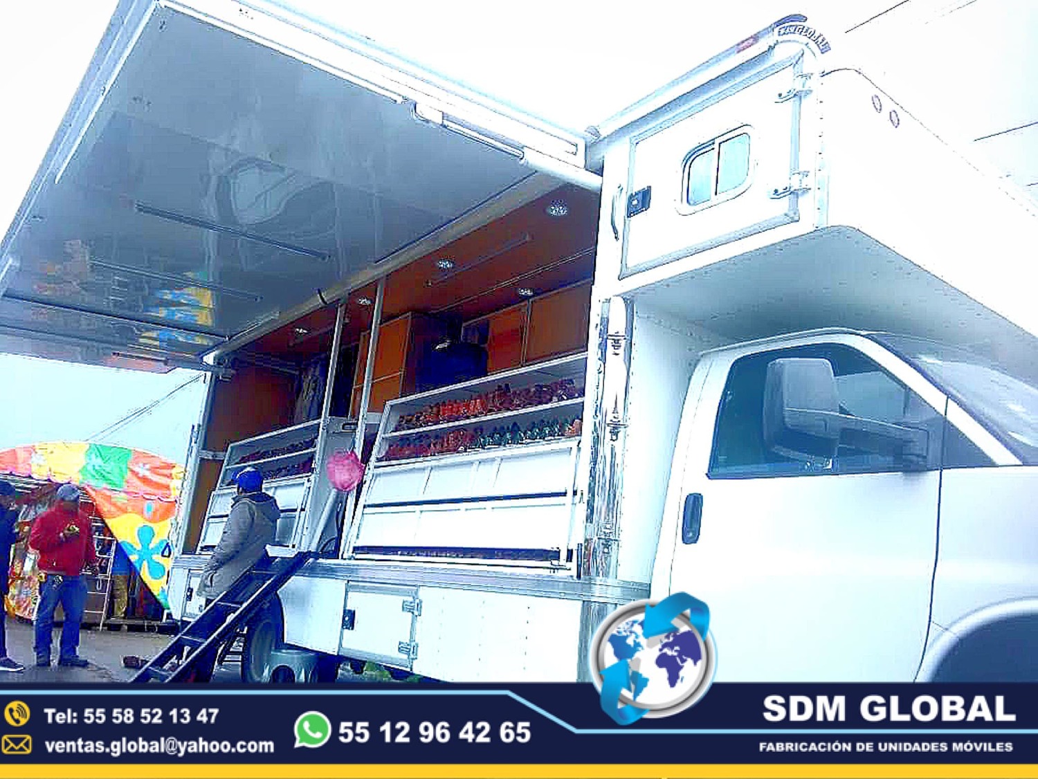 Fabricacion de Unidades Moviles Especiales <br>